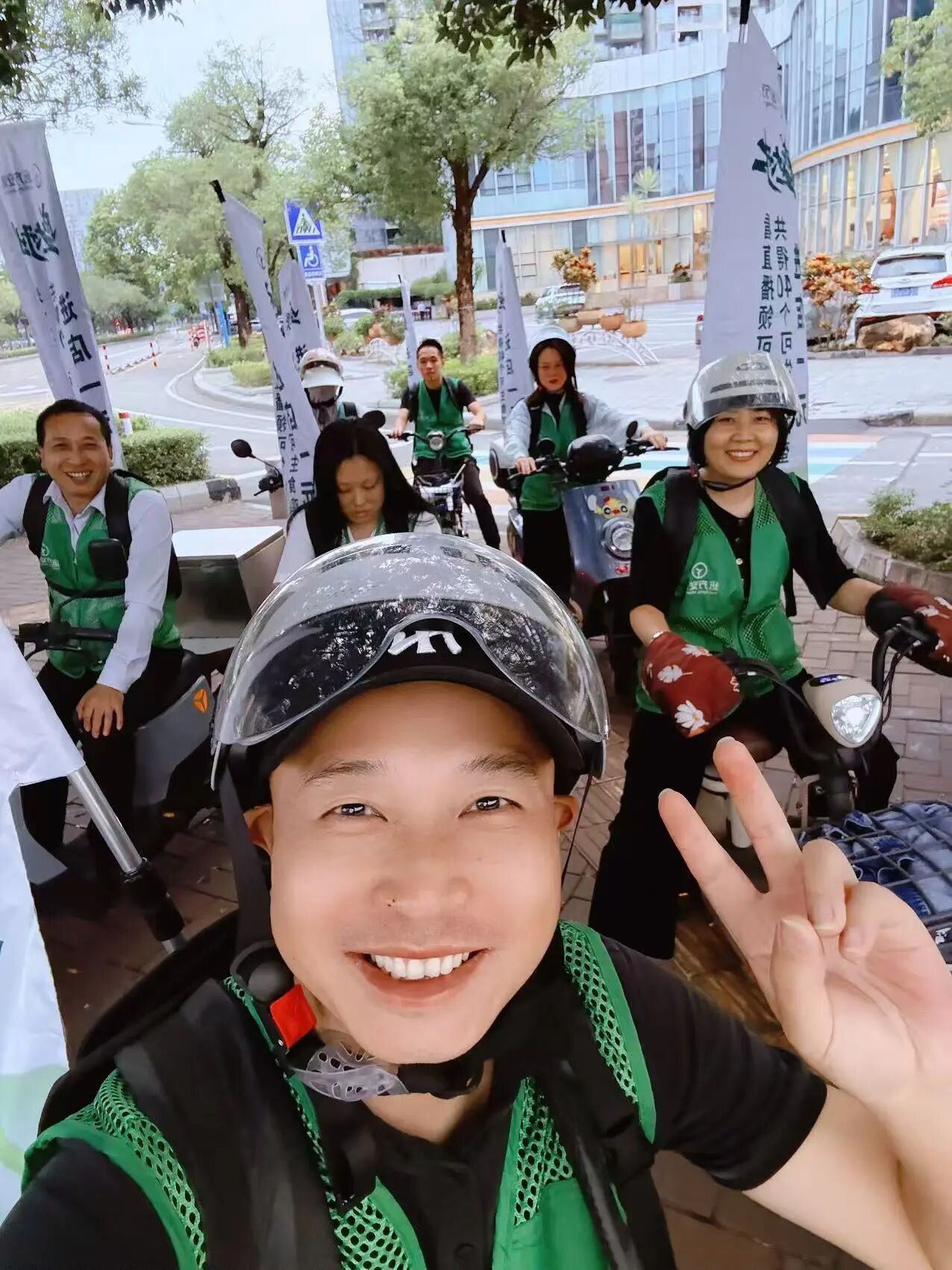 1763967693139950.jpg 微信图片_2025-11-24_133355_602.jpg